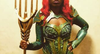 QUEEN MERA – Epic Underwater Cosplay Smashing Through The Ranks!